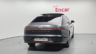 HYUNDAI GRANDEUR HYBRID GN7 2023