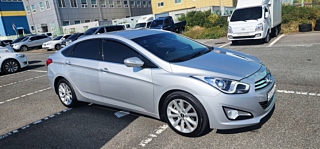 HYUNDAI I40 SALOON 2012