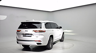 JEEP GRAND CHEROKEE WL 2021