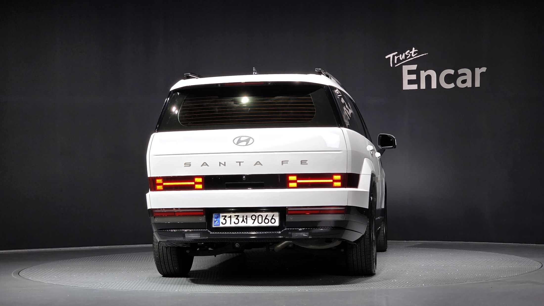 HYUNDAI SANTAFE MX5 2023