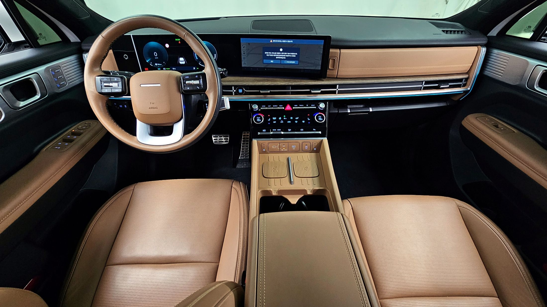 HYUNDAI SANTAFE MX5 2023