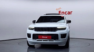 JEEP GRAND CHEROKEE WL 2021