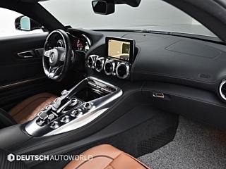 MERCEDES BENZ AMG GT 2016