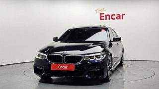BMW 5-SERIES G30 2019