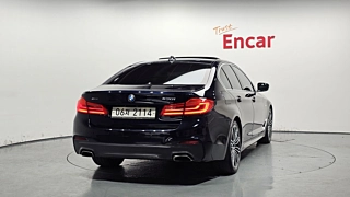 BMW 5-SERIES G30 2019