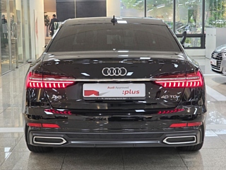 AUDI A6 C8 2021