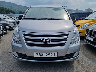 HYUNDAI STAREX GRAND 2016