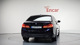 BMW 5-SERIES G30 2020