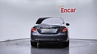 MERCEDES BENZ E-CLASS W213 2020