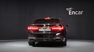 BMW 7-SERIES G11 2019