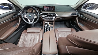 BMW 5-SERIES G30 2020