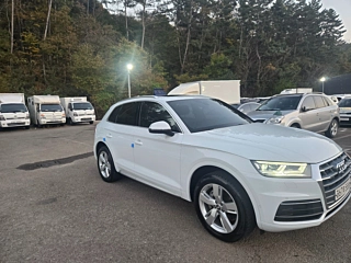 AUDI Q5 FY 2020
