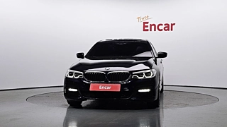 BMW 5-SERIES G30 2017