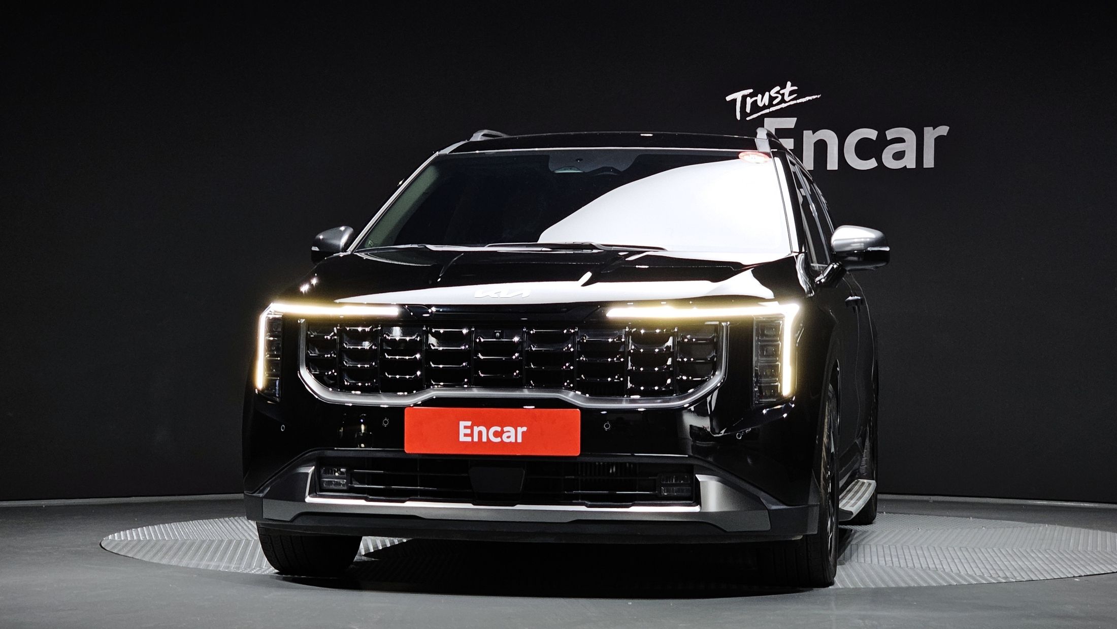 KIA CARNIVAL 2024