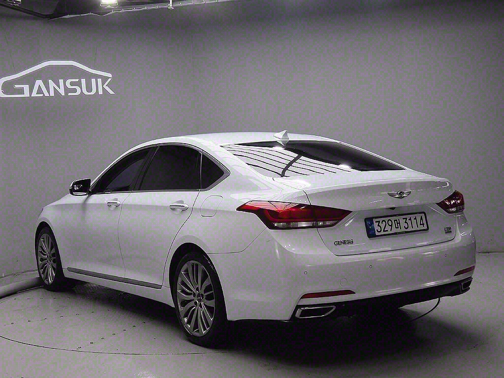 HYUNDAI GENESIS DH 2016