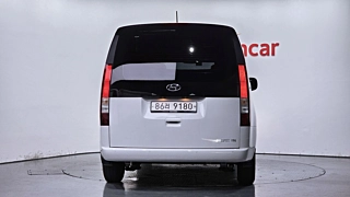HYUNDAI STARIA 2021