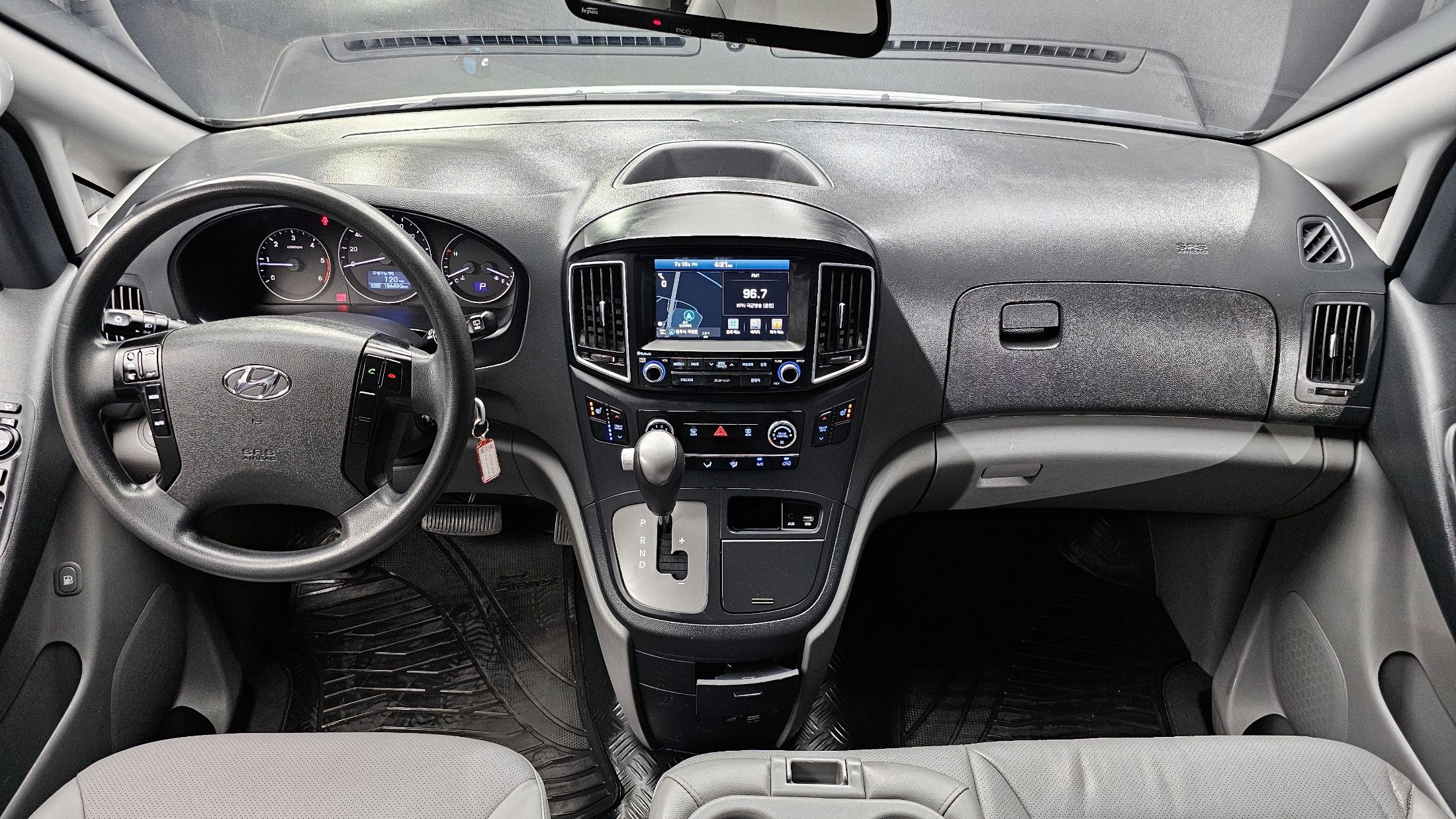 HYUNDAI STAREX GRAND 2016