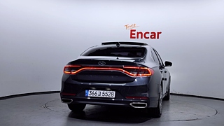 HYUNDAI GRANDEUR IG 2017