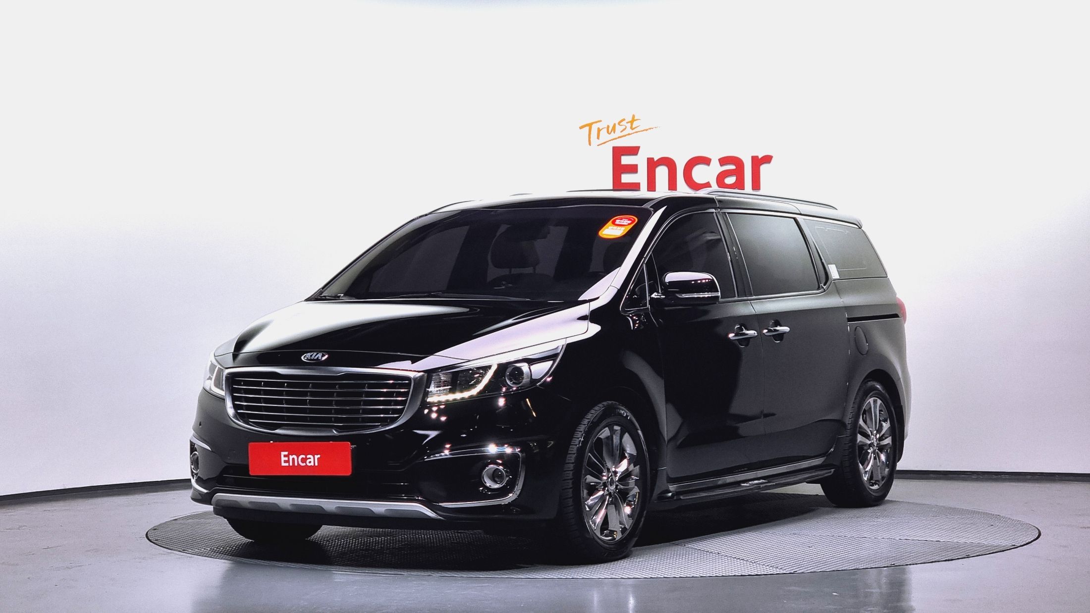 KIA CARNIVAL 2017
