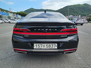 GENESIS G90 2019