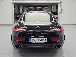 MERCEDES BENZ AMG GT 2023