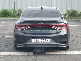 HYUNDAI GRANDEUR IG 2017