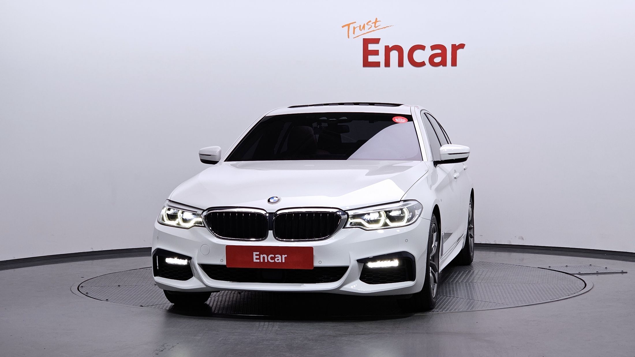 BMW 5-SERIES G30 2020