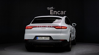PORSCHE CAYENNE PO536 2022
