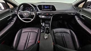 HYUNDAI SONATA DN8 2021