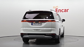 KIA CARNIVAL 2023