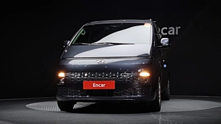 HYUNDAI STARIA 2023
