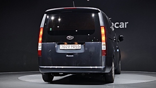 HYUNDAI STARIA 2023
