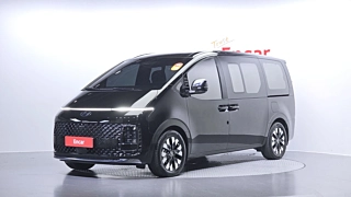 HYUNDAI STARIA  L3.5 Lounge 9 Seater 2025