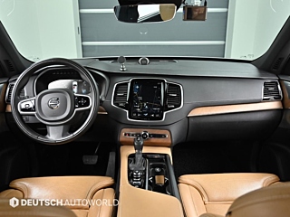 VOLVO XC90 2019