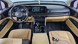 KIA CARNIVAL  4 GENERATION 9 Seater Prestige 2020