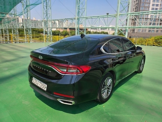 HYUNDAI GRANDEUR IG 2018