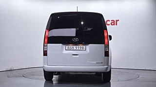 HYUNDAI STARIA 2021