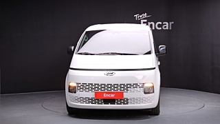 HYUNDAI STARIA 2022