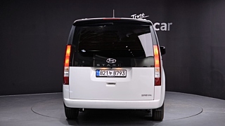 HYUNDAI STARIA 2022