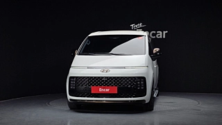HYUNDAI STARIA  2023