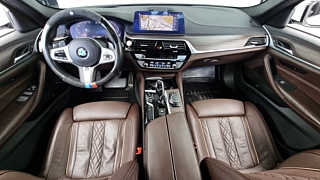 BMW 5-SERIES G30 2019