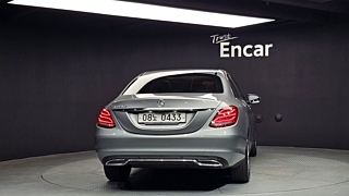 MERCEDES BENZ C-CLASS W205 2016