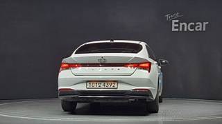 HYUNDAI AVANTE HYBRID CN7 2022