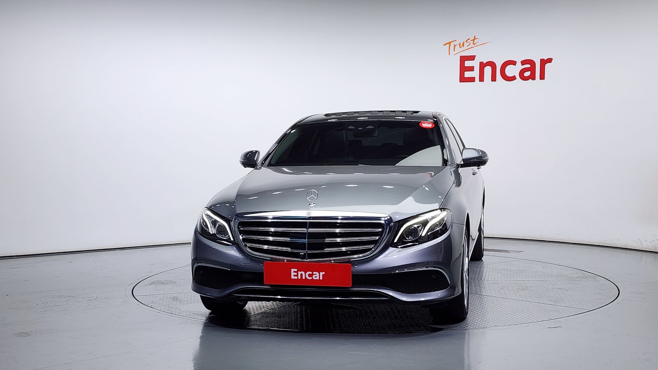 MERCEDES BENZ E-CLASS W213 2020