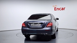 MERCEDES BENZ E-CLASS W213 2020