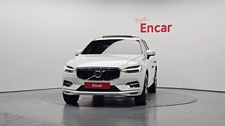 VOLVO XC60 2018
