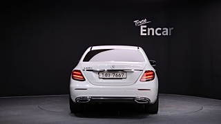 MERCEDES BENZ E-CLASS W213 2016