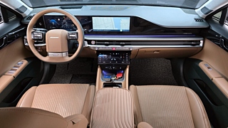 HYUNDAI GRANDEUR GN7 2023
