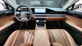 HYUNDAI GRANDEUR HYBRID GN7 2023
