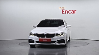 BMW 5-SERIES G30 2019